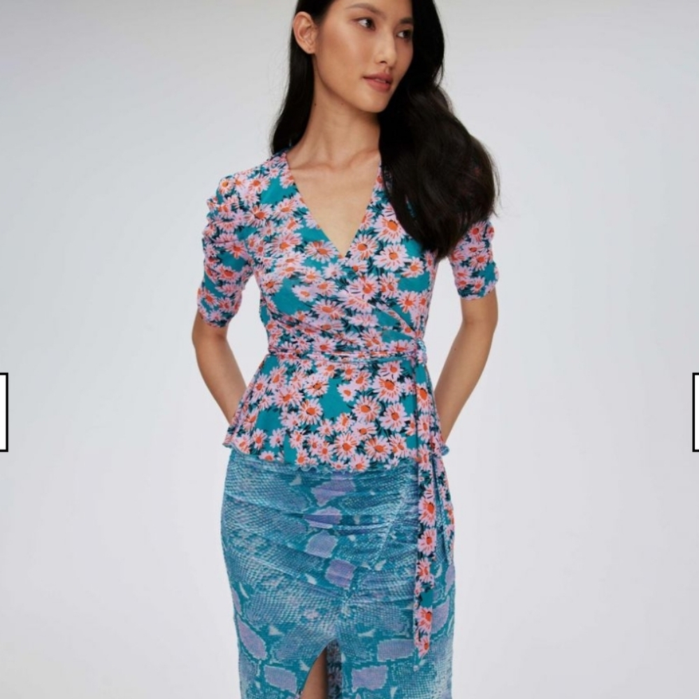 Diane Von Furstemberg Siera Reversible Mesh Topin Small Vintage Daisies Pink - Picture 4 of 15